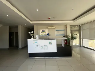 300 m2 Ground Floor office To Let in Century City