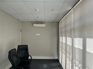 300 m2 Ground Floor office To Let in Century City