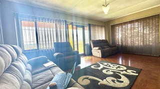3 Bedroom House Available for Sale in Reservoir Hills