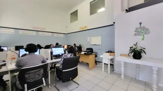 Prime 115 sqm Commercial Space – Ideal for Your Business!