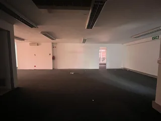 352 m2 Ground Floor office to let in Century City