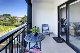 Move-In Ready Apartment in Fontijn on Newhaven | Modern Urban Comfort in Durbanville Central