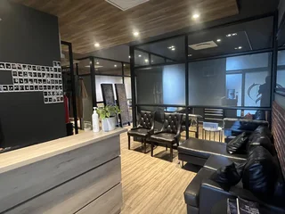 Sought after 126m2 Ground floor office to rent in a secure commercial park in Century City