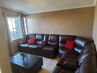 **Spacious Family Home with Additional Flats - Perfect for Investment or Family Living**