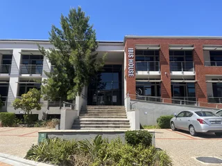 Sought after 126m2 Ground floor office to rent in a secure commercial park in Century City