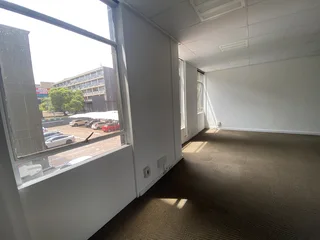 Modern Fitted Office Space To Let in Prime Rosebank Location
