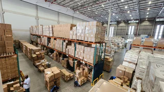 Prime 2&#39;731m2 A-Grade Warehouse To Rent in Glen Anil | Swindon Property