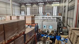 Prime 2&#39;731m2 A-Grade Warehouse To Rent in Glen Anil | Swindon Property