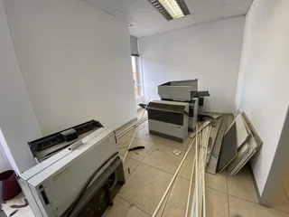 Modern Fitted Office Space To Let in Prime Rosebank Location