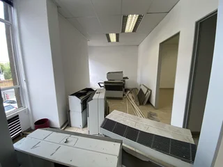 Modern Fitted Office Space To Let in Prime Rosebank Location