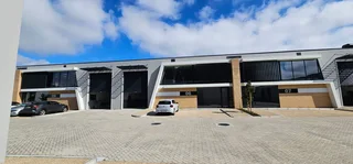 409m2 A-Grade Warehouse To Let in Stikland Bellville