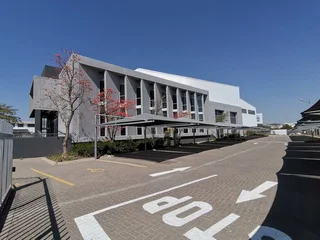 Logistics warehouse To Let in Samrand