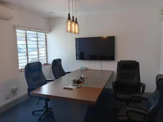 450m² Warehouse to let Eastgate