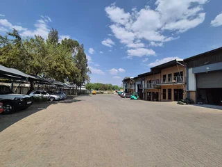284m² Warehouse to Rent - Secure Knightsgate Park, Germiston