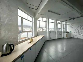 118m² Office Space To Let in Woodstock