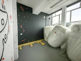 118m² Office Space To Let in Woodstock