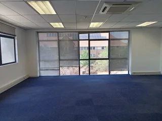 115m² Office to rent Sunninghill