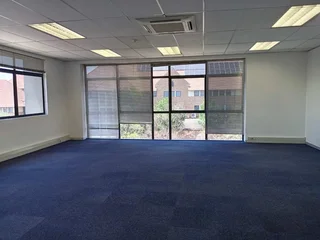 115m² Office to rent Sunninghill