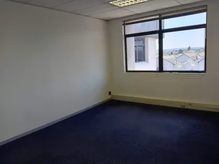 115m² Office to rent Sunninghill