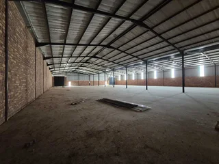 Shaft 17 Business Park | Unit 18 & 19 Combined – 1,632sqm, Nasrec, Crown Mines