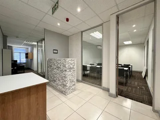 125 sqm Office to Let in Sandton