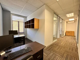 125 sqm Office to Let in Sandton