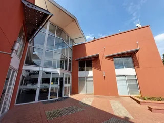 131 sqm Office to Let in Bedfordview