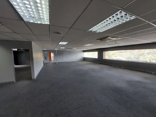 430 sqm Office to Let in Bedfordview