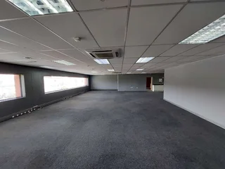 430 sqm Office to Let in Bedfordview
