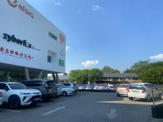 642 sqm Office To Let in Fourways