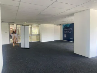 642 sqm Office To Let in Fourways