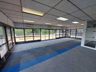561 sqm Office to Let in Bedfordview