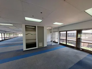 561 sqm Office to Let in Bedfordview