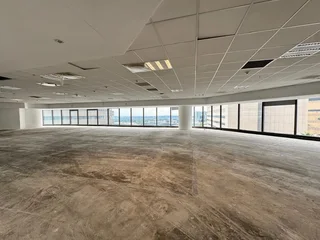 812 sqm Office to Let in Sandton