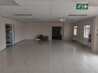 2169m² Warehouse to let Linbro park