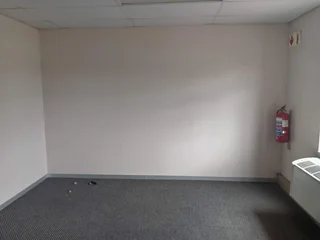 2169m² Warehouse to let Linbro park