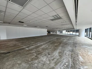 812 sqm Office to Let in Sandton