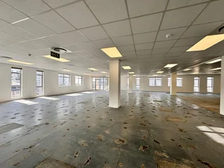 1210 sqm Office to Let in Sandton