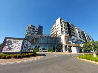 665 sqm office to Let in Bedfordview