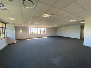 779 sqm Office To Let in Bryanston