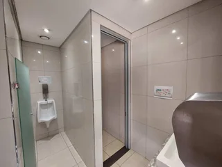 665 sqm office to Let in Bedfordview