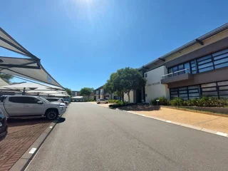 120 sqm Office to Let in Bedfordview