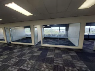 1734 sqm Ground Floor Office