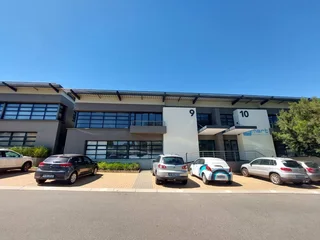 120 sqm Office to Let in Bedfordview