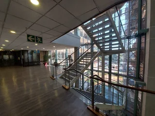 162 sqm Office to Let in Bedfordview