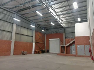 401m² Warehouse to rent Longlake
