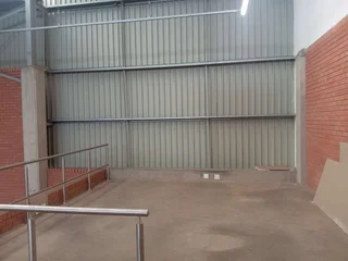 401m² Warehouse to rent Longlake