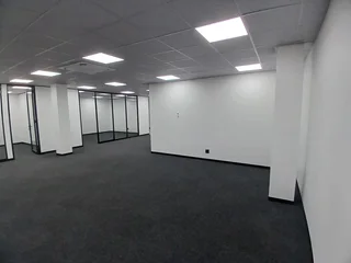 162 sqm Office to Let in Bedfordview