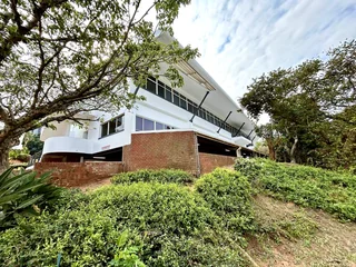 300m² Office TO LET on La Lucia Ridge