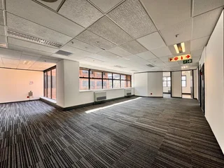 332 sqm Office to Let in Sandton
